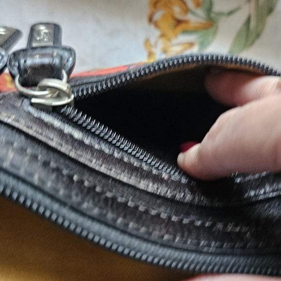 Purse - Picture 9 of 12